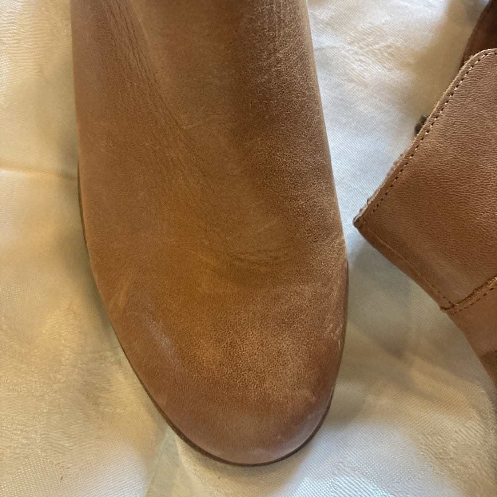 Lucky Brand Women's Brown Leather Ankle Boots Size 7 EUC - Picture 4 of 8